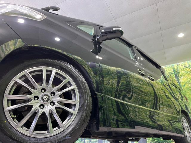 �y17�C���`�A���~�z�C�[���z�O�ςɃ}�b�`�����A���~�z�C�[���𑕒����Ă���܂��B�e��A���~�z�C�[����A�X�^�b�h���X�^�C�����戵�����Ă���܂��B���񂲑��k����������