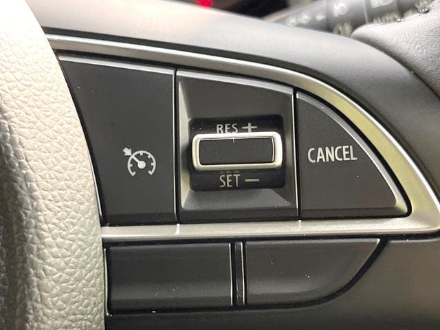 �y�N���[�Y�R���g���[���z�������H�����N���N���s�B�A�N�Z���𗣂��Ă���葬�x�ő��s���ł��A�������^�]���̕��S���y��!�����E�������ȒP�ȃX�C�b�`����Œ����ł��܂��B