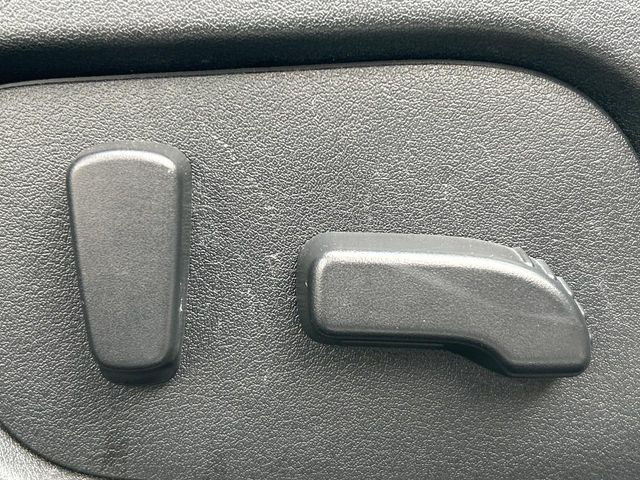 �y�p���[�V�[�g�z�X�C�b�`��ŊȒP�ɃV�[�g�̔��������\!�d��������͂�����܂���!���K�ȃV�[�g�|�W�V�����ɃZ�b�g���āA���K�ȃh���C�u�����y���݂��������B