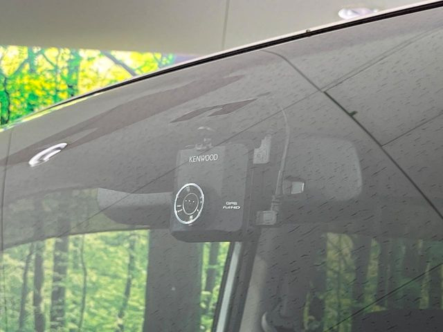 �y�h���C�u���R�[�_�[�z�h���C�u���R�[�_�[����!���s���͂������A������^�]�⎖�̂ɑ��������ہA�f���ŋL�^���A����̃��X�N�ɔ����܂��B���L�^�pSD�J�[�h�͂��q�l�����g�ł��������������K�v������܂��B