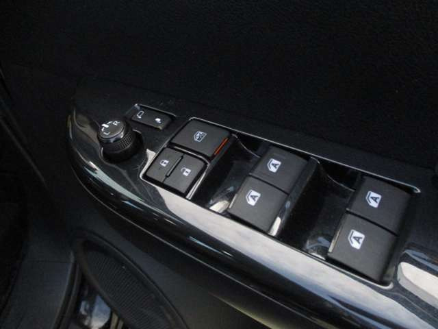 �ЊO10�^SD�i�r�E�t���Z�O�EB�J�����EHDMI�EGR�X�|�A�[�c�o�[/�A���_�[�J�o�[/�}�b�h�t���b�v�E�v����H�E�ЊO�h�����R�EETC�E�v���N���b�V���E���[�_�[�N���[�Y�ELDA�ERSA