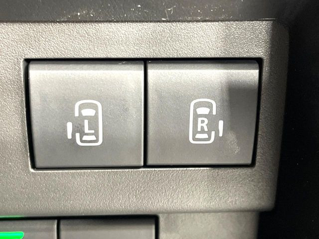 �y�����p���[�X���C�h�h�A�z�X�}�[�g�L�[��^�]�Ȃ̃X�C�b�`�Ō�ȗ����X���C�h�h�A�̊J���\���d��������͂����ăh�A���J����K�v�������A�����Ȃ��q�l�ł��ȒP�ɊJ���߂ł����K�ł���