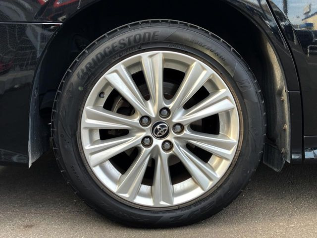 �������A���~!�������������ă��f���ʂɃf�U�C������Ă��܂��B�������S����K�ɍ������ʂ𔭊�����u�z�C�[���R�[�e�B���O�v�̎{�H����t��!���C�y�ɒS���c�Ƃ܂ł����k���������B