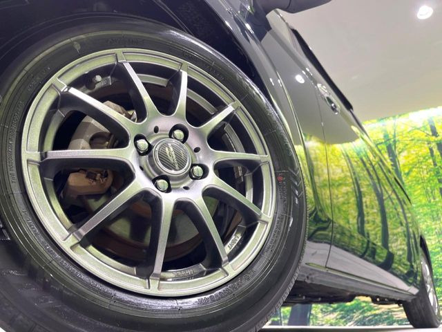 �y15�C���`�A���~�z�C�[���z�O�ςɃ}�b�`�����A���~�z�C�[���𑕒����Ă���܂��B�e��A���~�z�C�[����A�X�^�b�h���X�^�C�����戵�����Ă���܂��B���񂲑��k����������