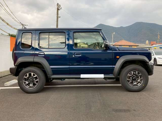 ��Ԃ⏝���C�ɂȂ�A�I�v�V�����⑕���͉�������̂��A���̎Ԃɂ��Ă����Əڂ����m�肽���A�ǂ�Ȃ��Ƃł����C�y�ɂ����k�������܂�!���⍇���̂��A���S��肨�҂����Ă���܂���