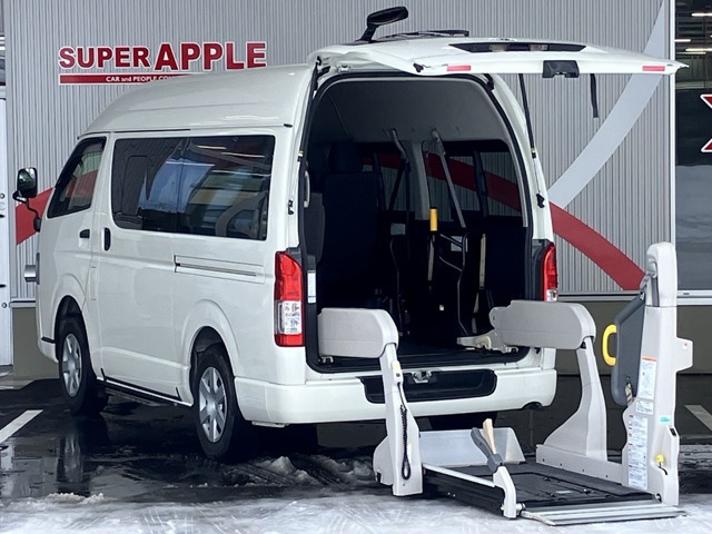 ハイエースバン2.8 ウェルキャブ Bタイプ ロング ディーゼル 4WD