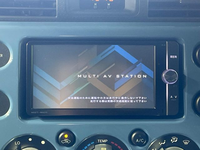 �y�����i�r�z�l�C�̏����i�r�𑕔����Ă���܂��B�i�r�̎g���₷���͂������A�I�[�f�B�I�@�\���[��!�L�����v�◷�s�͂������A�ʋ΂┃�����ȂǕ��i�̃h���C�u���y�����Ȃ�͂���