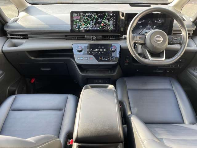 セレナ1.4 e-POWER ルキシオン