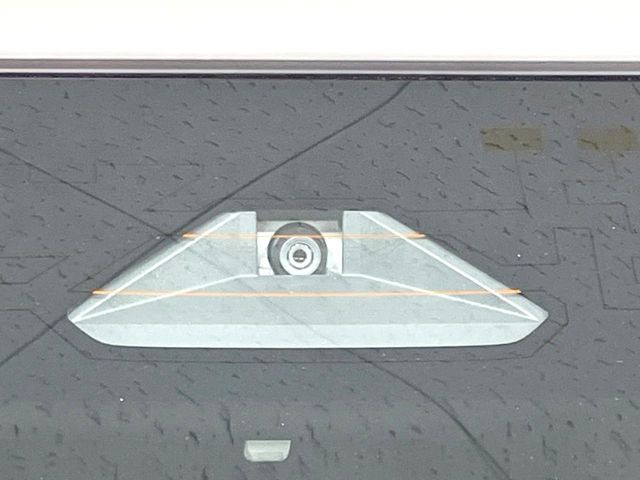 �y�X�Y�L �Z�[�t�e�B�T�|�[�g�z���s���ɑO���̎ԗ�����F�����A�Փ˂������Ȏ��͌x��ƃu���[�L�ŏՓˉ���Ɣ�Q�y�����A�V�X�g�B�����S�Ƀh���C�u�����y���݂��������܂��B