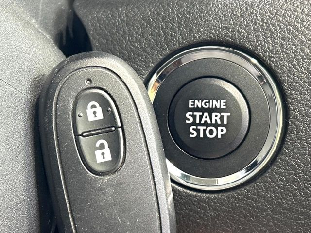 �y�L�[���X�X�^�[�g�V�X�e���z�J�o����|�P�b�g�ɓ��ꂽ�܂܂ł��h�A�̎{���E�������\�ȃX�}�[�g�L�[�𑕔��B�G���W���̃I���E�I�t�����J�M�����o���K�v����������Ƃ��Ă��֗��ł���