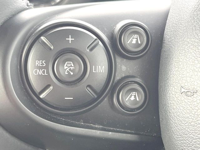 ���A�N�e�B�u�N���[�Y�R���g���[��:�O�̎ԂƂ̎Ԋԋ��������ɂƂ�A��葬�x�Ŏ������s���Ă���鎟����̃N���[�Y�R���g���[��!��ɍ������H�⎩���Ԑ�p���H�Ŏg�p����֗��ȋ@�\�ł�!