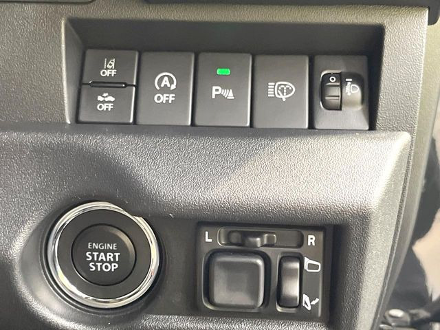 �y�X�Y�L �Z�[�t�e�B�T�|�[�g�z���s���ɑO���̎ԗ�����F�����A�Փ˂������Ȏ��͌x��ƃu���[�L�ŏՓˉ���Ɣ�Q�y�����A�V�X�g�B�����S�Ƀh���C�u�����y���݂��������܂��B