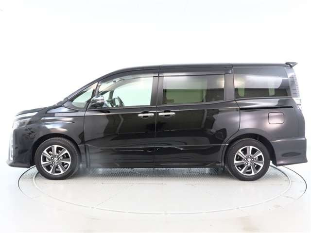 ヴォクシー2.0 ZS 煌III