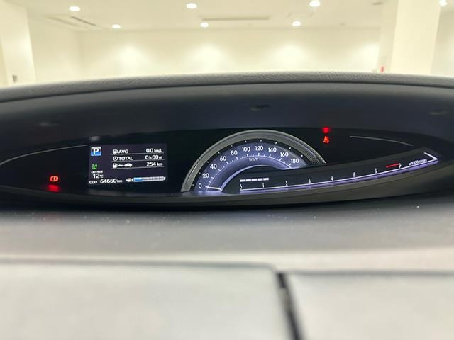 エスティマ2.4 アエラス プレミアム