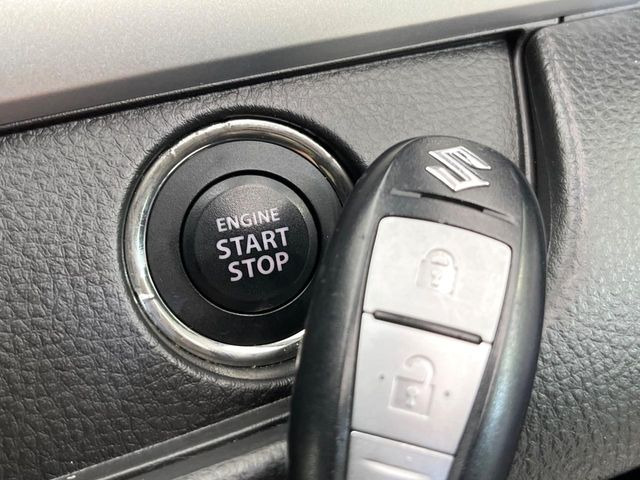 �y�L�[���X�X�^�[�g�V�X�e���z�J�o����|�P�b�g�ɓ��ꂽ�܂܂ł��h�A�̎{���E�������\�ȃX�}�[�g�L�[�𑕔��B�G���W���̃I���E�I�t�����J�M�����o���K�v����������Ƃ��Ă��֗��ł���