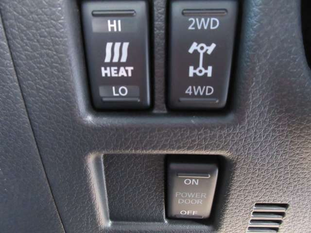 キャラバン2.4 グランドプレミアム GX ロング MYROOM 折り畳みベッド ディーゼル 4WD