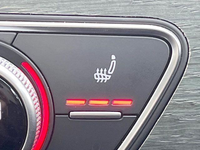 ���t�����g�V�[�g�q�[�e�B���O:�^�]�ȁE����ȋ��ɎO�i�K�Œ��߂��\�ȃV�[�g�q�[�^�[�𑕔����Ă���܂��B�G�߂��킸���K�ɂ��g�p���������܂��B