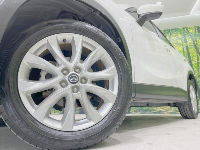 �y����19�C���`�A���~�z�C�[���z�O�ςɃ}�b�`���������A���~�z�C�[���𑕒����Ă���܂��B�e��ЊO�A���~�z�C�[����A�X�^�b�h���X�^�C�����戵�����Ă���܂��B���񂲑��k����������