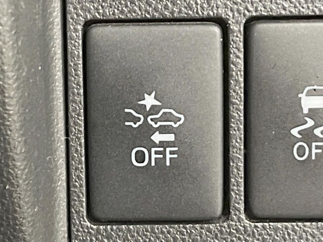 �y�X�}�[�g�A�V�X�g�z���s���ɑO���̎ԗ�����F�����A�Փ˂������Ȏ��͌x��ƃu���[�L�ŏՓˉ���Ɣ�Q�y�����A�V�X�g�B�����S�Ƀh���C�u�����y���݂��������܂��B