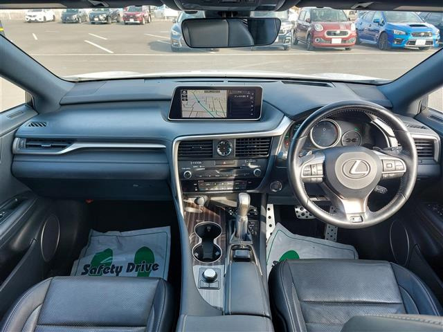 RX200t Fスポーツ