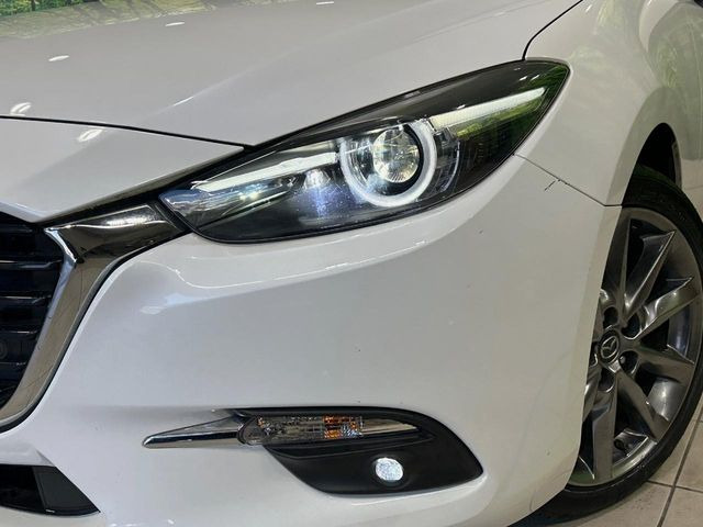 �yLED�w�b�h���C�g�z���V����ԑ��s�����ǍD�Ȏ��E���m�ۂ����S���ĉ^�]�ł��鍂�P�xLED�w�b�h���C�g�𑕔�!�_�����x�������A����d�͂��}�����Ă��܂��B