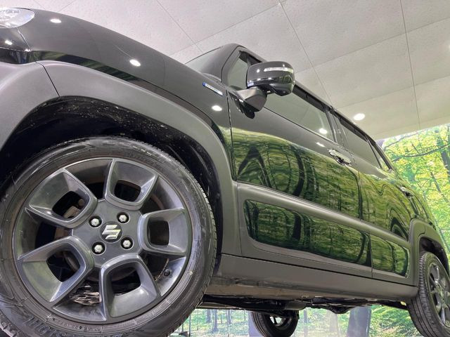 �y����16�C���`�A���~�z�C�[���z�O�ςɃ}�b�`���������A���~�z�C�[���𑕒����Ă���܂��B�e��ЊO�A���~�z�C�[����A�X�^�b�h���X�^�C�����戵�����Ă���܂��B���񂲑��k����������