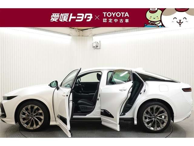 クラウンクロスオーバー2.5 G アドバンスト レザー パッケージ E-Four 4WD