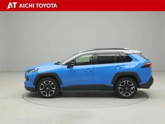 RAV42.0 アドベンチャー 4WD