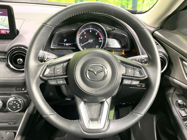 �y�����v�����X�e�A�����O�z�㎿�Ȋv���g�p���邱�ƂŁA��ɂ����������݂ƂĂ��^�]���₷���n���h���ł���