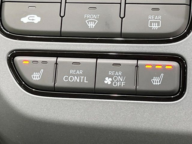 �y�V�[�g�q�[�^�[�z�������ɏd�󂷂�V�[�g�q�[�^�[!�G�A�R����葁�����܂��Ă����̂Ŋ�����̐l�����S�ł��ˁ�G�A�R���̉����͊������邩����A�Ƃ������ɂ����������߂ł��B