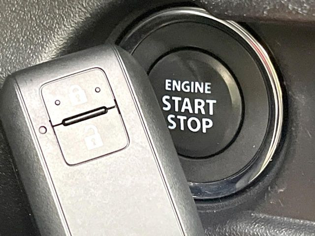 �y�L�[���X�X�^�[�g�V�X�e���z�J�o����|�P�b�g�ɓ��ꂽ�܂܂ł��h�A�̎{���E�������\�ȃX�}�[�g�L�[�𑕔��B�G���W���̃I���E�I�t�����J�M�����o���K�v����������Ƃ��Ă��֗��ł���