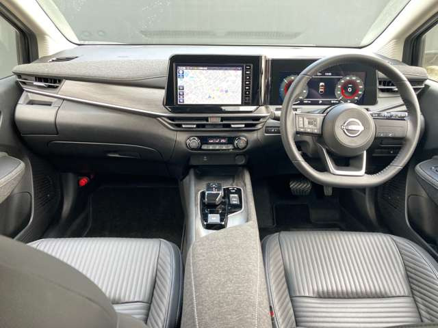 ノートオーラ1.2 G レザーエディション