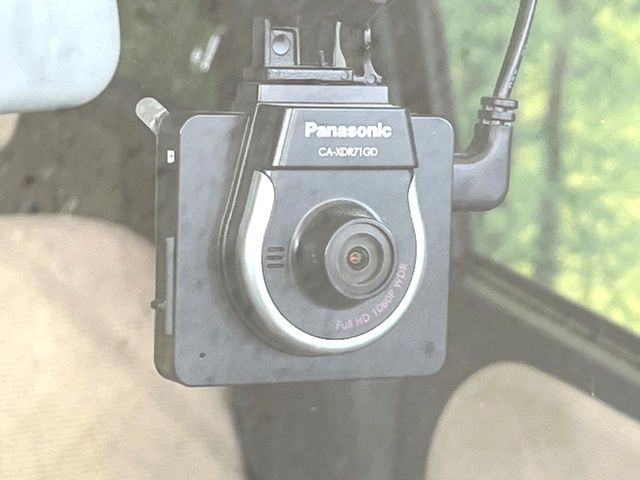 �y�h���C�u���R�[�_�[�z�h���C�u���R�[�_�[����!���s���͂������A������^�]�⎖�̂ɑ��������ہA�f���ŋL�^���A����̃��X�N�ɔ����܂��B���L�^�pSD�J�[�h�͂��q�l�����g�ł��������������K�v������܂��B