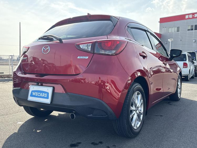 デミオ1.3 13S ブラック レザー リミテッド