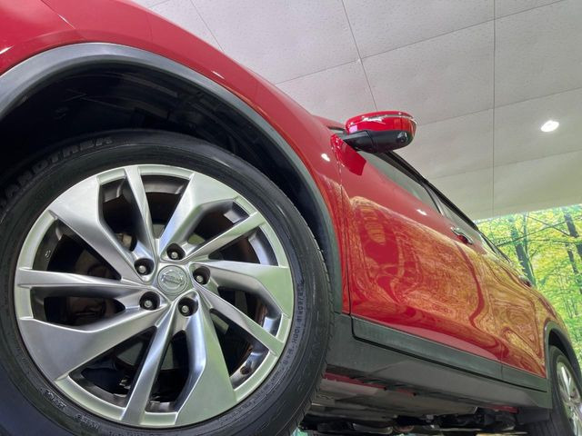 �y����18�C���`�A���~�z�C�[���z�O�ςɃ}�b�`���������A���~�z�C�[���𑕒����Ă���܂��B�e��ЊO�A���~�z�C�[����A�X�^�b�h���X�^�C�����戵�����Ă���܂��B���񂲑��k����������