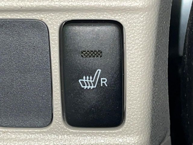 �y�V�[�g�q�[�^�[�z�������ɏd�󂷂�V�[�g�q�[�^�[!�G�A�R����葁�����܂��Ă����̂Ŋ�����̐l�����S�ł��ˁ�G�A�R���̉����͊������邩����A�Ƃ������ɂ����������߂ł��B