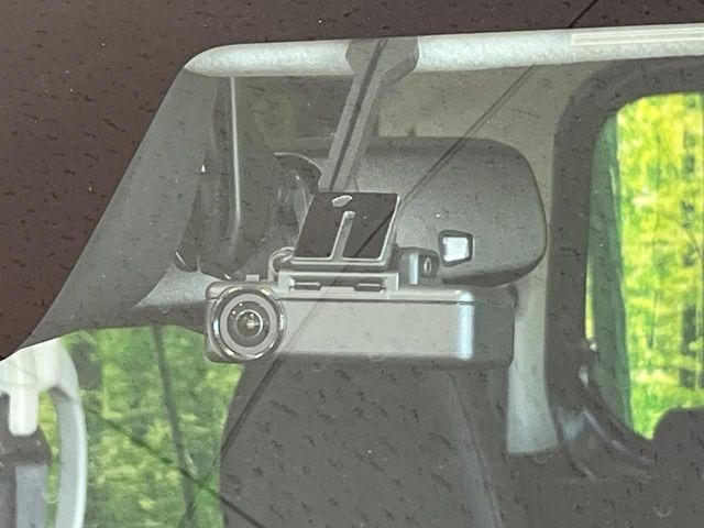 �y�h���C�u���R�[�_�[�z�h���C�u���R�[�_�[����!���s���͂������A������^�]�⎖�̂ɑ��������ہA�f���ŋL�^���A����̃��X�N�ɔ����܂��B���L�^�pSD�J�[�h�͂��q�l�����g�ł��������������K�v������܂��B