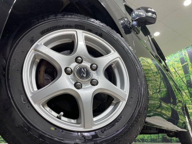 �y15�C���`�A���~�z�C�[���z�O�ςɃ}�b�`�����A���~�z�C�[���𑕒����Ă���܂��B�e��A���~�z�C�[����A�X�^�b�h���X�^�C�����戵�����Ă���܂��B���񂲑��k����������