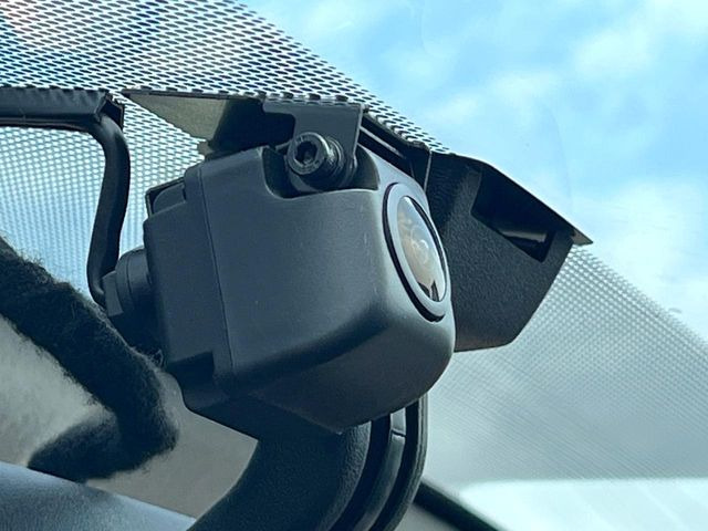 �y�h���C�u���R�[�_�[�z���S�E���S�ȃJ�[���C�t�ɕK�{�̃h���C�u���R�[�_�[�𑕔�!���s���͂������A������^�]�⎖�̂ɑ��������ۂ̏󋵂��f���ŋL�^���A����̃��X�N�ɔ����܂��B