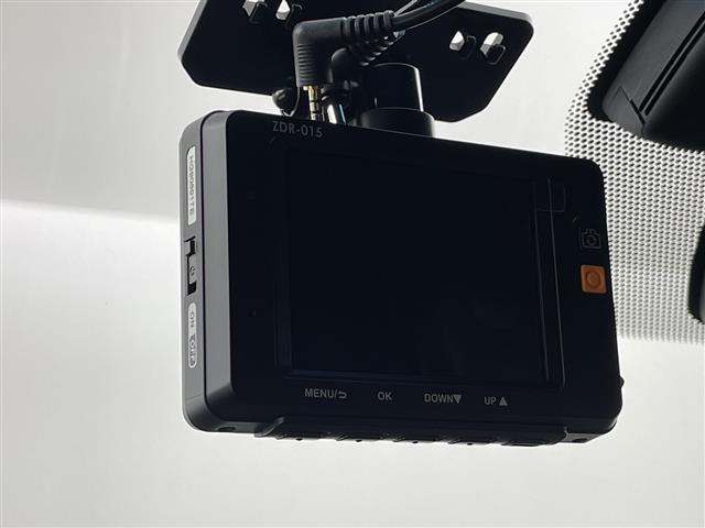 クラウンハイブリッド 2.5 RS アドバンス