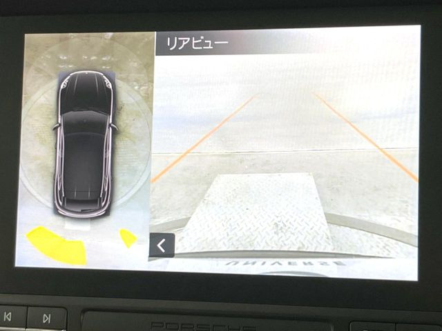 ���p�m���~�b�N�r���[���j�^�[:��p�̃J�����ɂ��A�ォ�猩���낵���悤�Ȏ��_��360�x�N���}�̎��͂��m�F���邱�Ƃ��ł��܂������p�������m�F���₷���A�����ꏊ�ł̐؂�Ԃ��⒓�Ԃ��X���[�Y�ɍs���܂��B