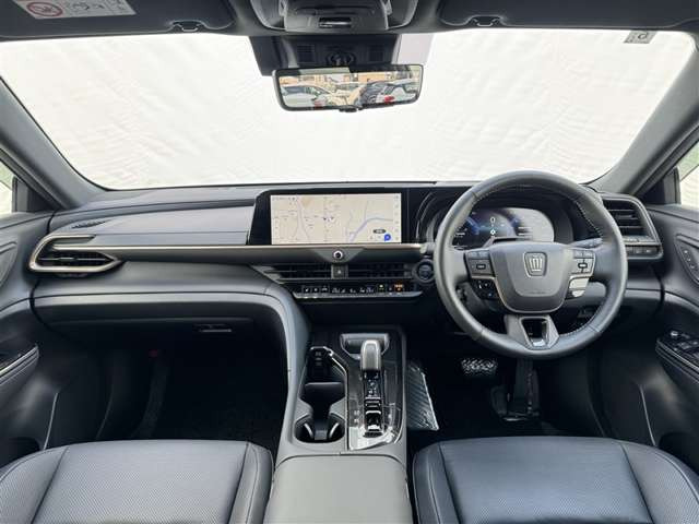 クラウンスポーツ2.5 Z E-Four 4WD