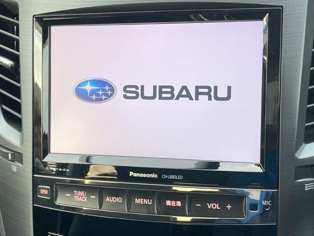 �y�����r���g�C���i�r�z�C���e���A�ɗn�����ރX�^�C���b�V���ȁu��p�݌v�i�r�v�𑕔��􎋔F���⑀�쐫�ȂǊ�{���\�ɂ��D��A���㎿�ȃJ�[���C�t�����y���݂��������܂��B