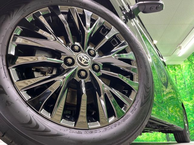 �y����19�C���`�A���~�z�C�[���z�O�ςɃ}�b�`���������A���~�z�C�[���𑕒����Ă���܂��B�e��ЊO�A���~�z�C�[����A�X�^�b�h���X�^�C�����戵�����Ă���܂��B���񂲑��k����������