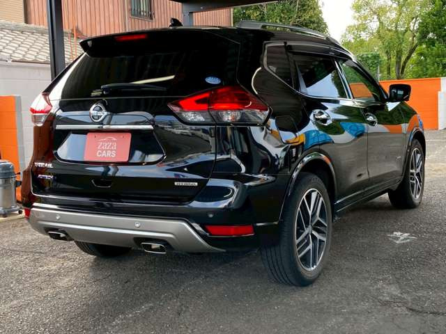 ���X�ł͍݌ɂɂȂ�����]�̂��Ԃ܂ł����k���������܂��B���C�y�ɂ����X�̂��������k���҂����Ă���܂��B