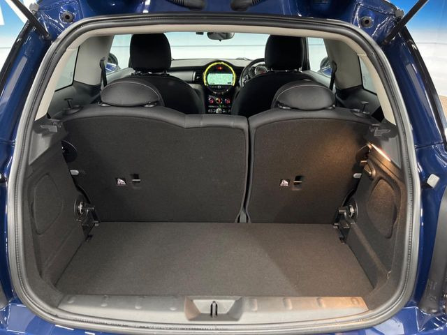 ���g�����N���[��:����L������e�X�y�[�X!���ꂾ���̍L��������΂��������⃌�W���[�Ȃǂɂ��œK�ł�!�g�p�������Ȃ����ꂢ�ȏ�Ԃ��ێ����Ă���܂��B