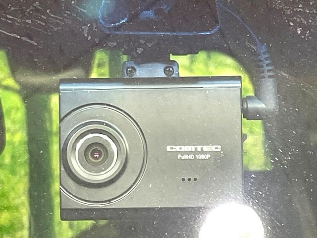 �y�h���C�u���R�[�_�[�z���S�E���S�ȃJ�[���C�t�ɕK�{�̃h���C�u���R�[�_�[�𑕔�!���s���͂������A������^�]�⎖�̂ɑ��������ۂ̏󋵂��f���ŋL�^���A����̃��X�N�ɔ����܂��B