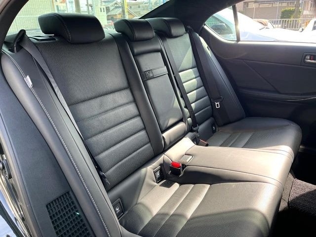 �L�X�Ƃ���2��ڃV�[�g�͋��Z���������A���S�n�����K!�F�B��Ƒ��Ƃ̂��o�����ɂ҂�����ł��B�x�r�[�V�[�g��`���C���h�V�[�g�g�p�������K�ɂ��߂�������������\���ȋ�Ԃ��m�ۂ��Ă��܂��B