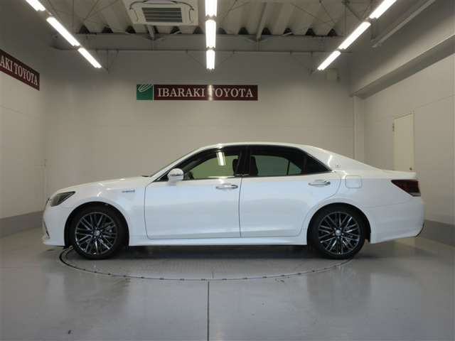 クラウンアスリートハイブリッド 2.5 S Jフロンティア リミテッド