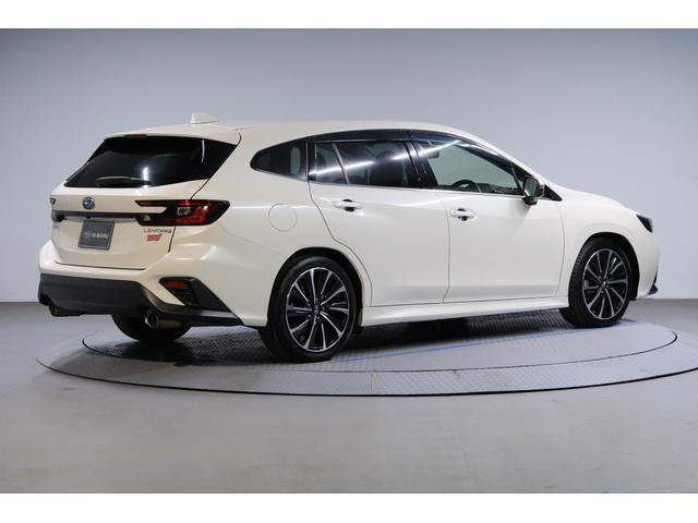 レヴォーグ1.8 STI スポーツ EX 4WD